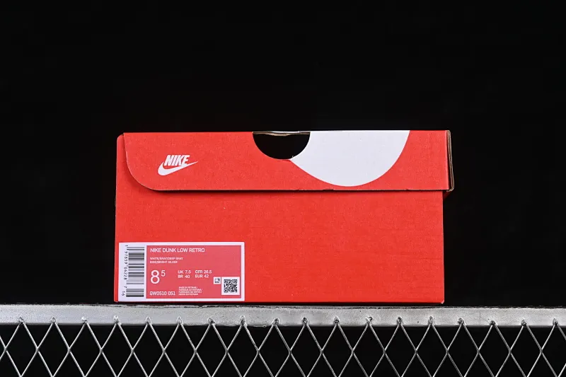 All categories Nk SB Dunk Series Nk SB Dunk Low High-end customized low-top sneakers Nike SB Dunk Low Anniversary high-end customized low-top casual sneakers GW0510-051